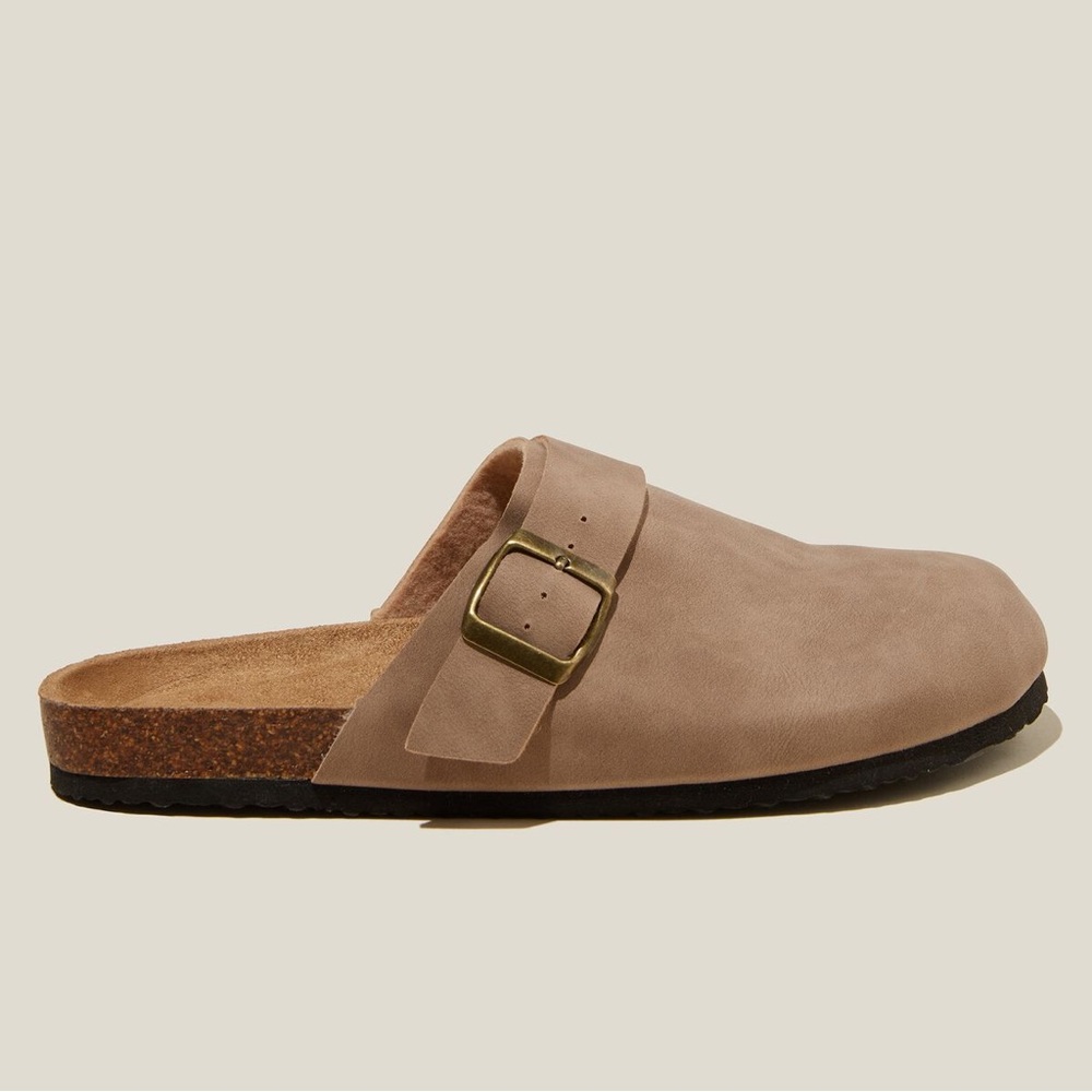 Buckle Mule